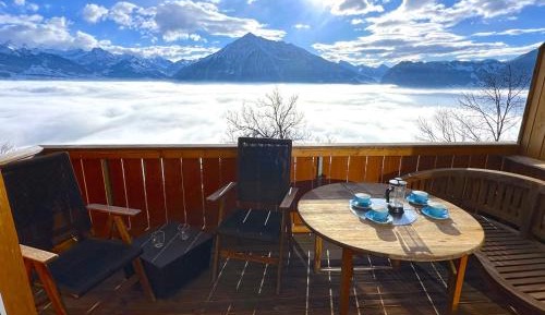 Apartment with Lake View