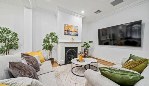 Four-Bedroom Holiday Home
