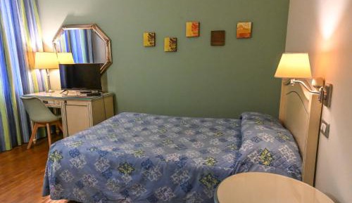 Deluxe Single Room