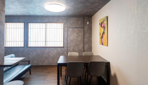 One-Bedroom Apartment - Non-Smoking
