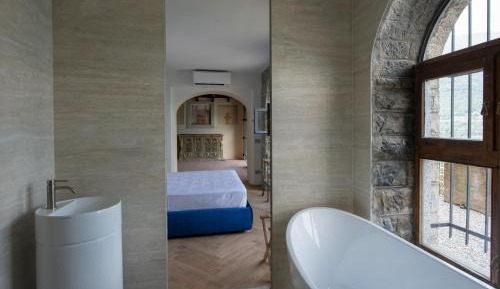 King Room with Lake View
