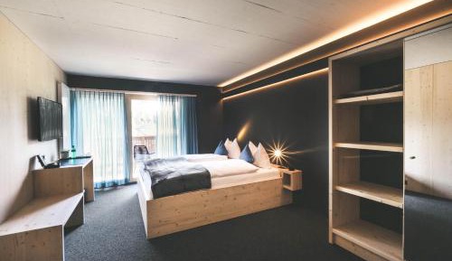 Double Room with Extra Bed