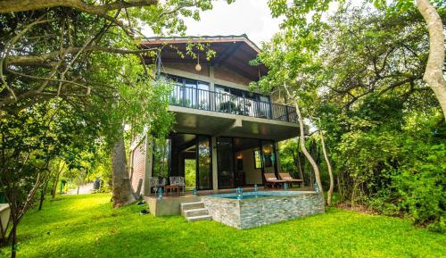 Villa with Private Pool (Complimentary Cocktail & Free Bird Watching Nature Trail)
