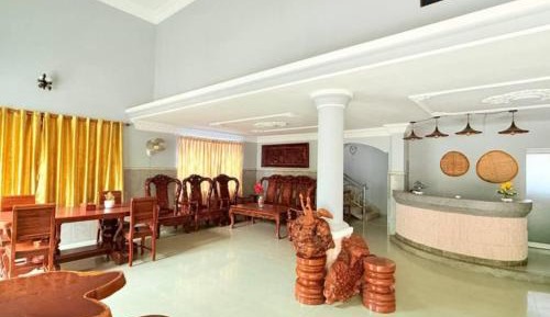 Family Room with Bath