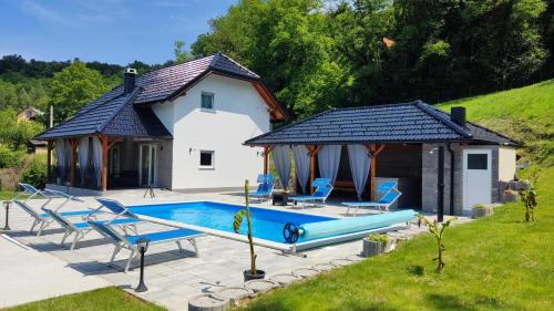 Villa with Private Pool