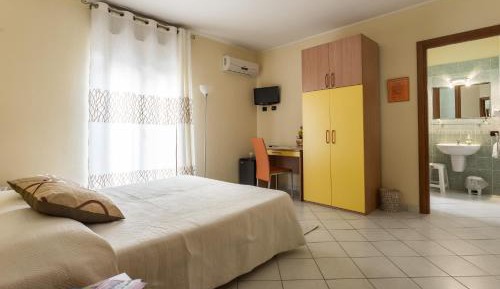 Double Room with Private Bathroom