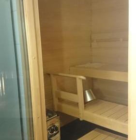One-Bedroom Chalet Junior with Private Sauna and Spa Access