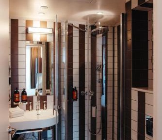 Deluxe Double Room with Pool Access