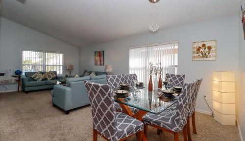 Four-Bedroom Holiday Home