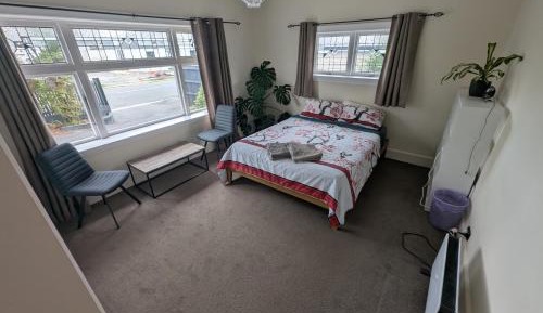 Double Room with Shared Bathroom