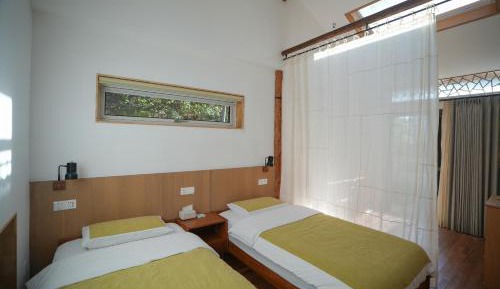 Double or Twin Room with Private Bathroom