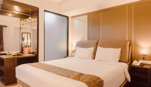 Superior King Room