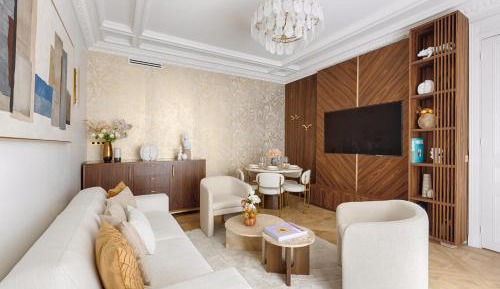 Two-Bedroom Deluxe Apartment