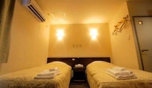 Twin Room - Non-Smoking