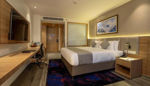 Deluxe King Room