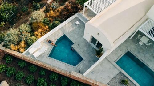 MakriKythera Luxury Suites-Private Pool Retreat