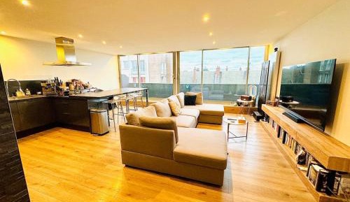 Two-Bedroom Apartment with Harbor View