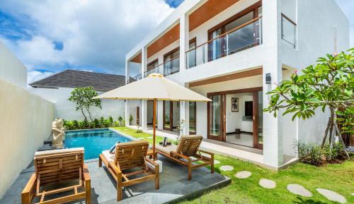 Villa with Private Pool