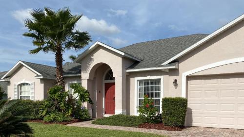 Four-Bedroom Holiday Home