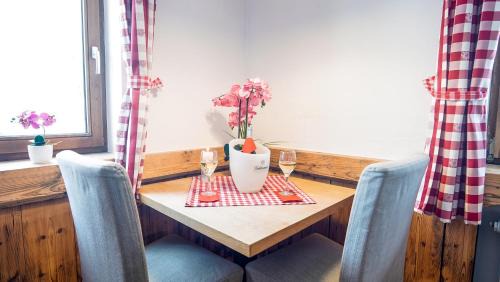 Large Twin Room