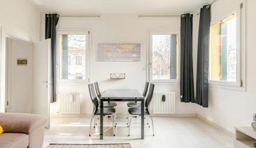 Large Double or Twin Room