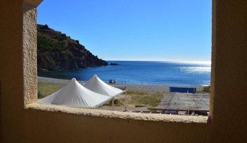 Two-Bedroom Apartment with Terrace and Sea View
