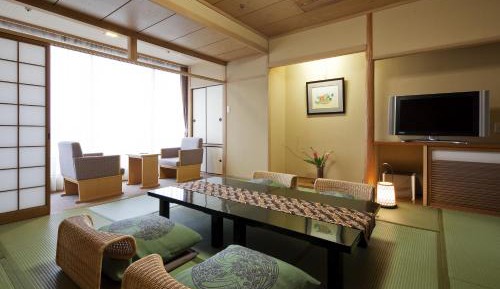 Japanese-Style Room for 5 guests