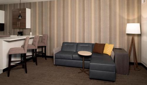 Studio, 2 Queen, Sofa bed, City view