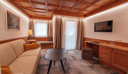 Junior Suite with Balcony