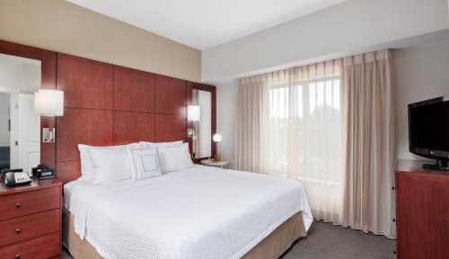 One-Bedroom Suite