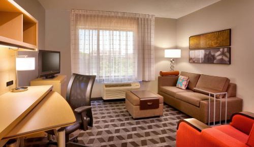 One-Bedroom King Suite