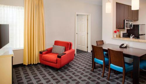Two-Bedroom Suite
