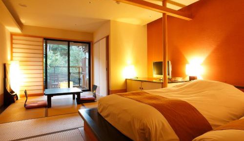 Standard Room with Tatami Area and Open-Air Bath