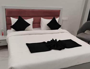 Room #1328553003