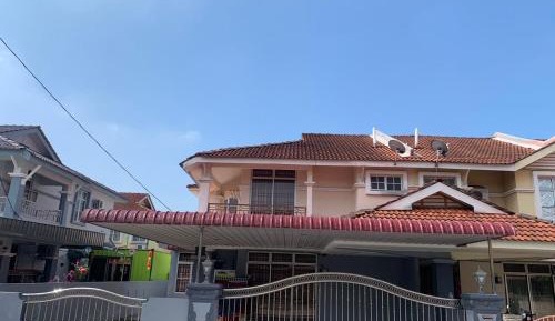 Five-Bedroom House
