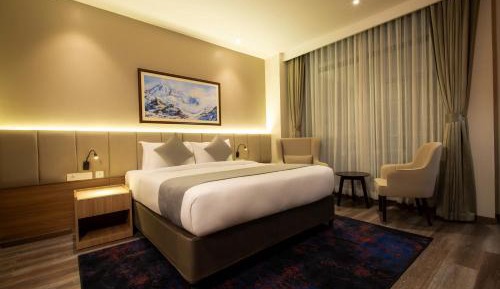 Executive Suite