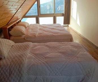 Triple Room with Mountain View