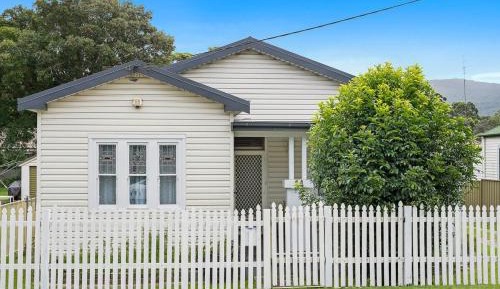 Three-Bedroom Holiday Home 