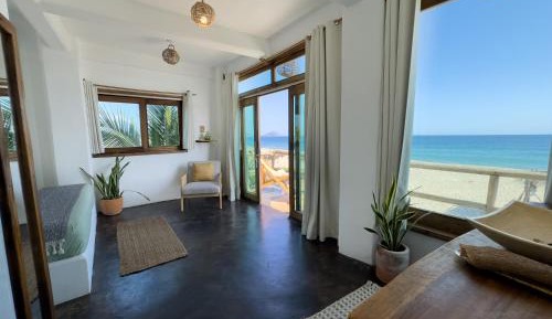 Deluxe Double Room with Balcony and Sea View