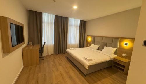 Deluxe Junior Suite