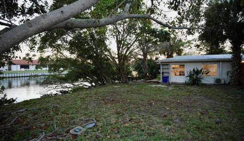 Studio with Lake View