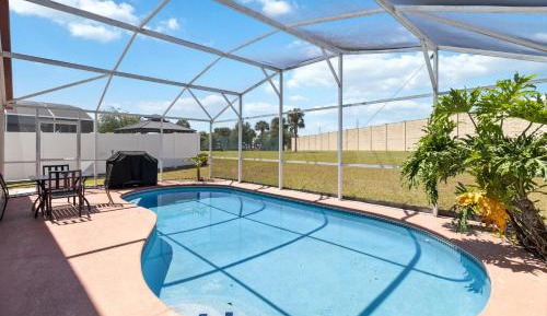 Five-Bedroom Holiday Home