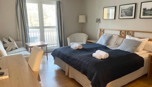 Standard Double or Twin Room with Balcony