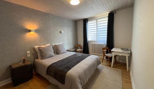 Room #1192517604