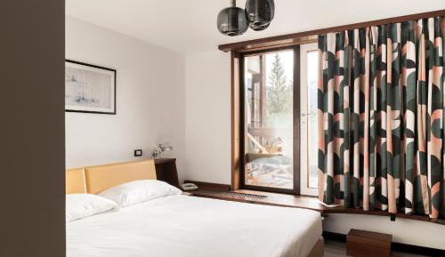 Double Room with Mountain View