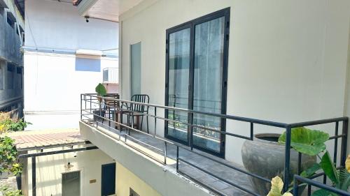 King Room with Balcony