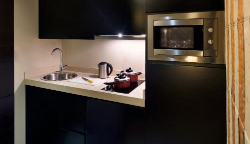 One-Bedroom Suite Non Smoking – 15% Discount on F&B