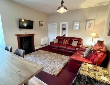 Four-Bedroom Holiday Home