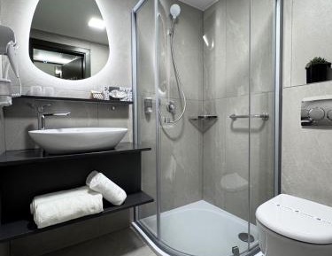 Triple Room with Balcony