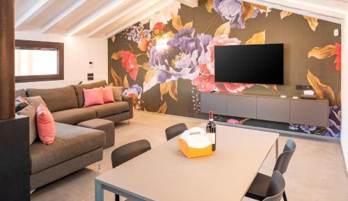 One-Bedroom Apartment with Terrace